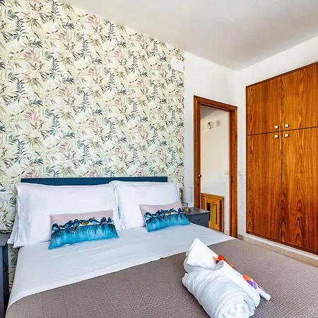 Apartment Guesthost - Il Borghetto Cozy In Assisi *